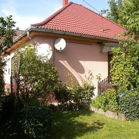 Wéber Apartman *