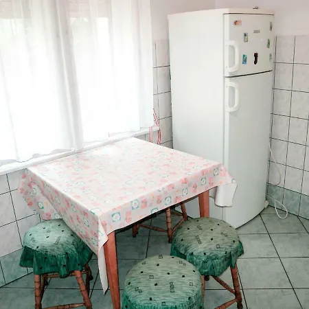 Wéber Apartman Сasa de vacaciones *